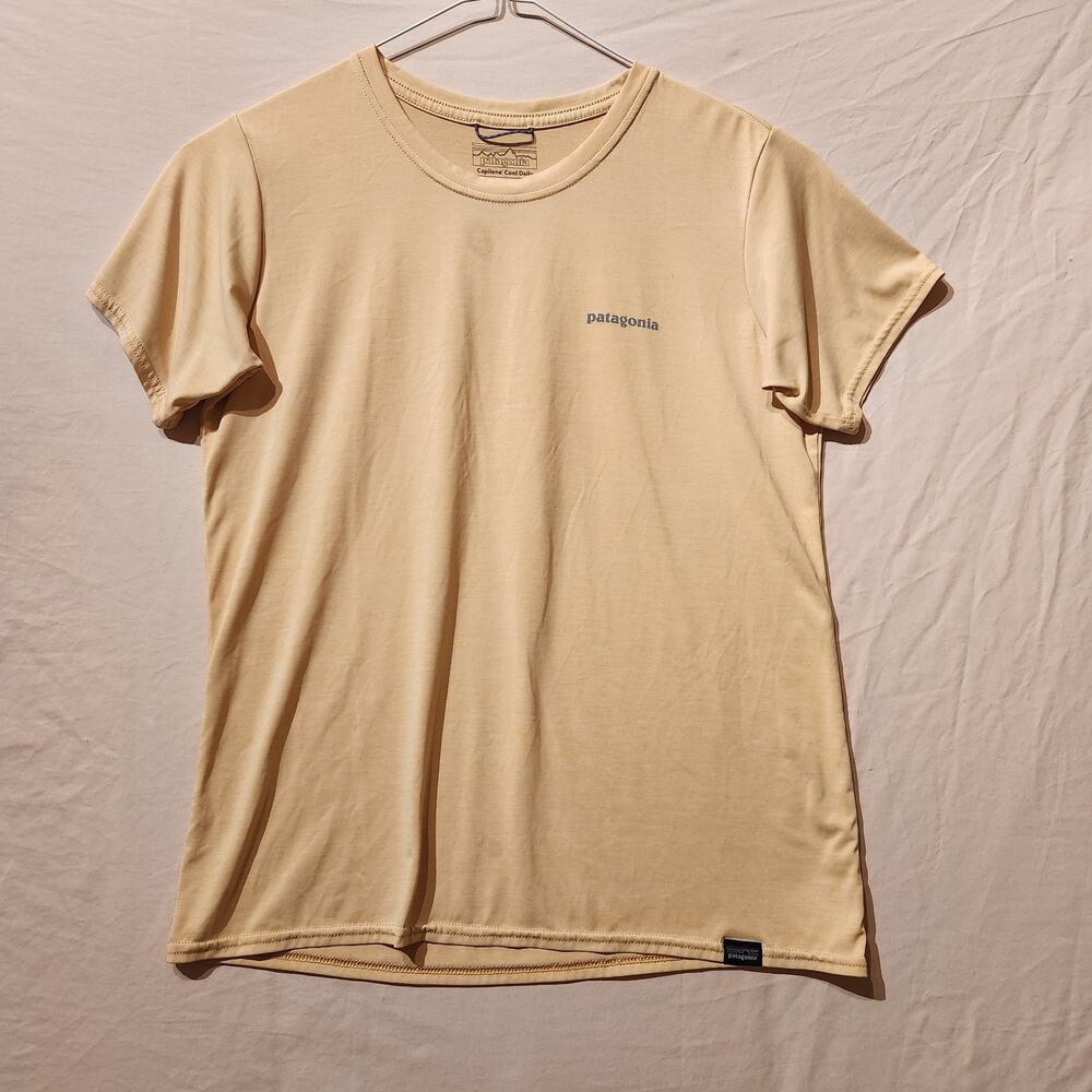 Patagonia T Shirt Size S Small Tan Large Logo *stains*